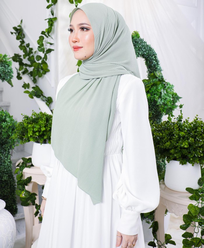 Hayyan Pleated Shawl (Your Highness)