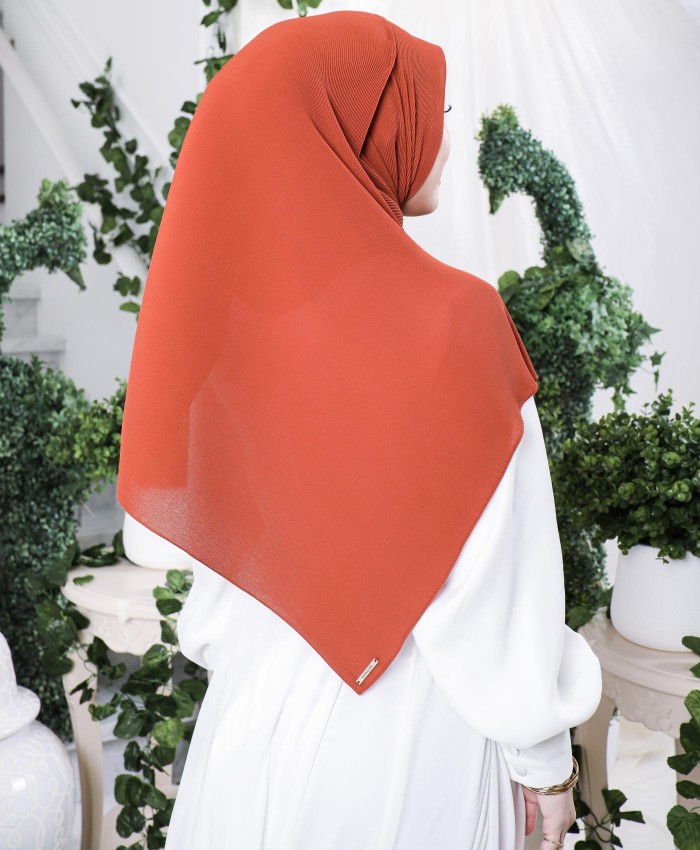 Hayyan Pleated Shawl (Magnificent)