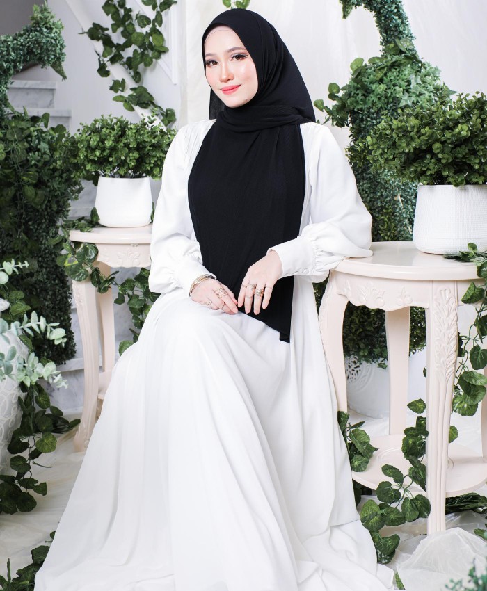 Hayyan Pleated Shawl (Midnight)