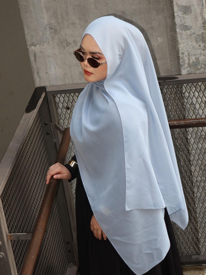 CLASSY COTTON SHAWL IN SKY BLUE