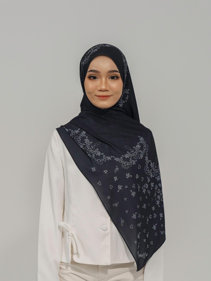 SHAWL CHARME IN EVERYDAY