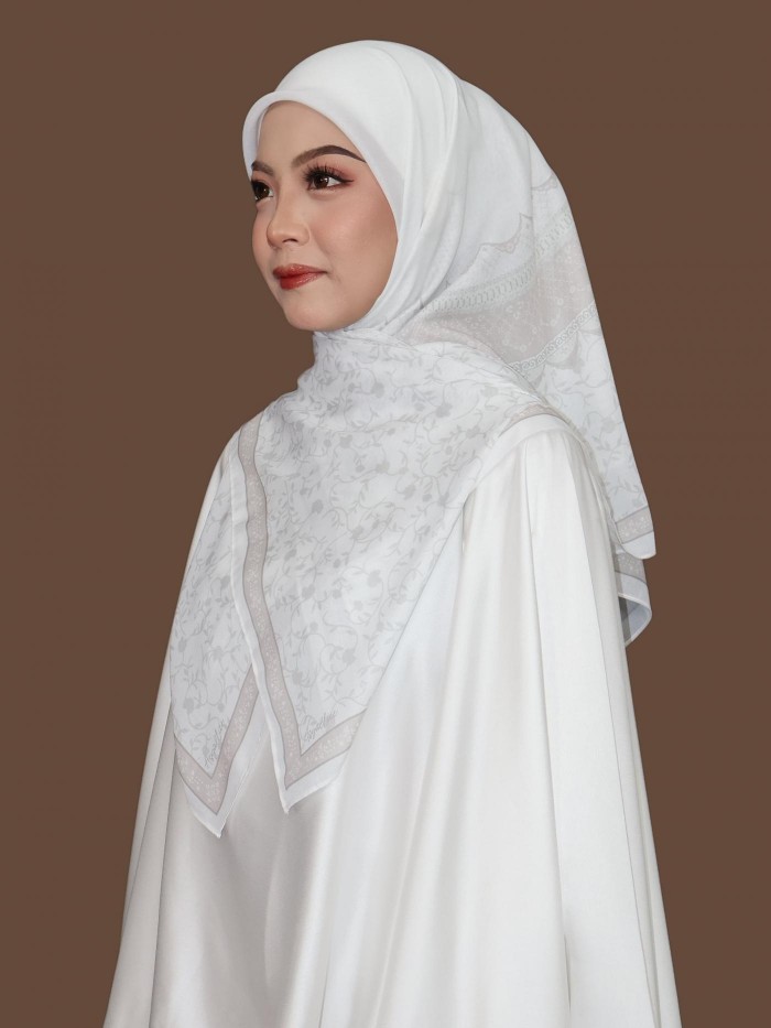 BAWAL CAHAYA QAMAR IN KASIH