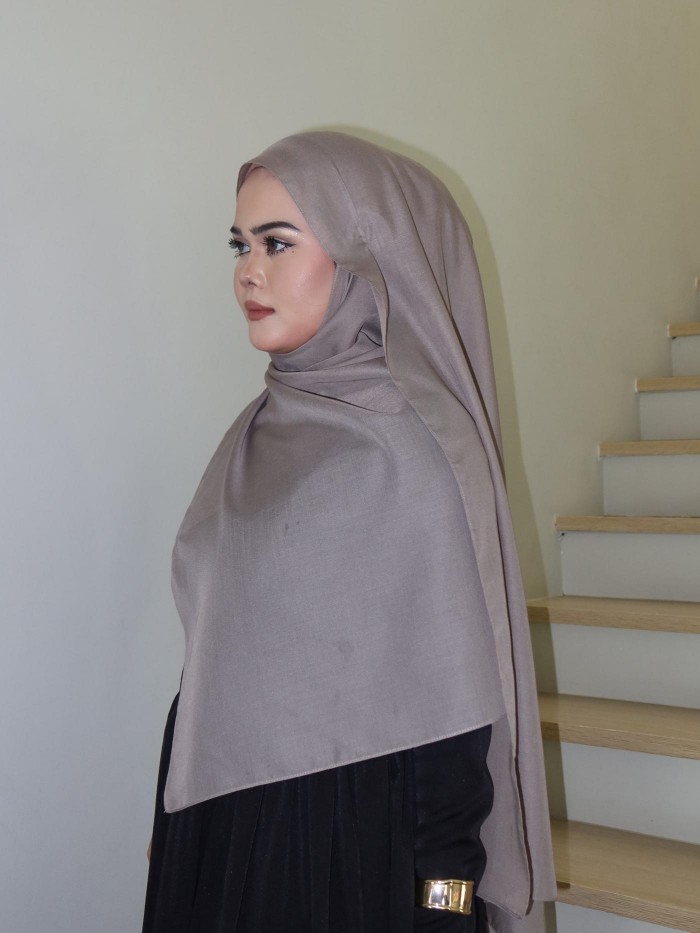 CLASSY COTTON SHAWL IN SM0KE GREY