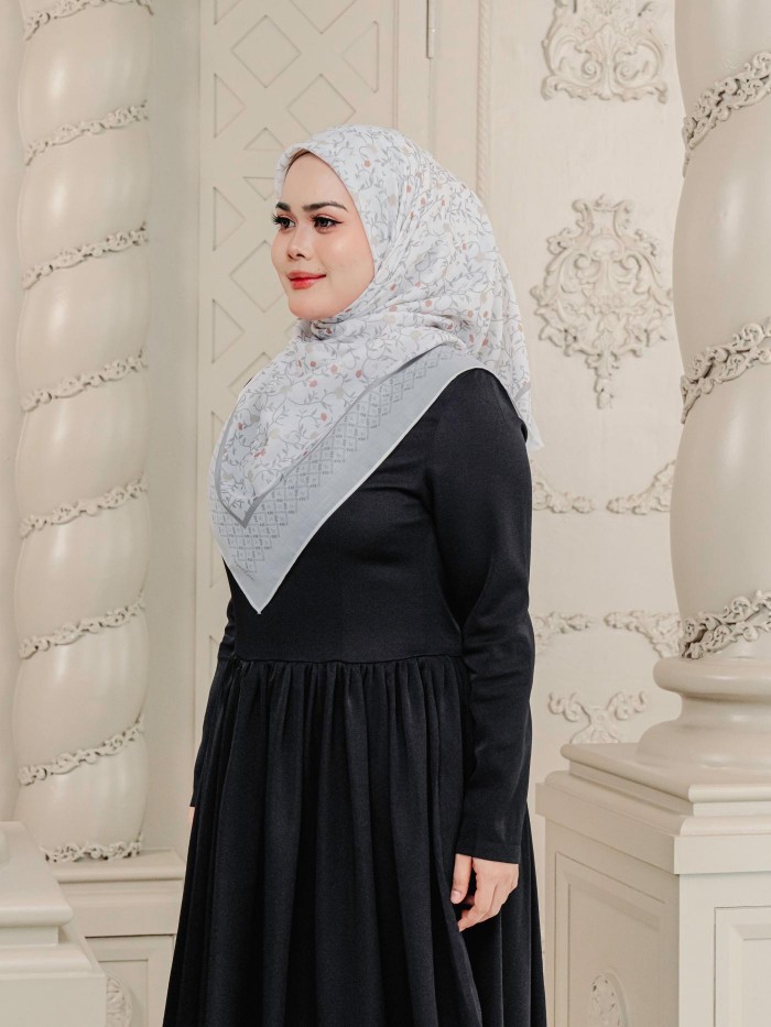 BAWAL LYDIA IN STELLA