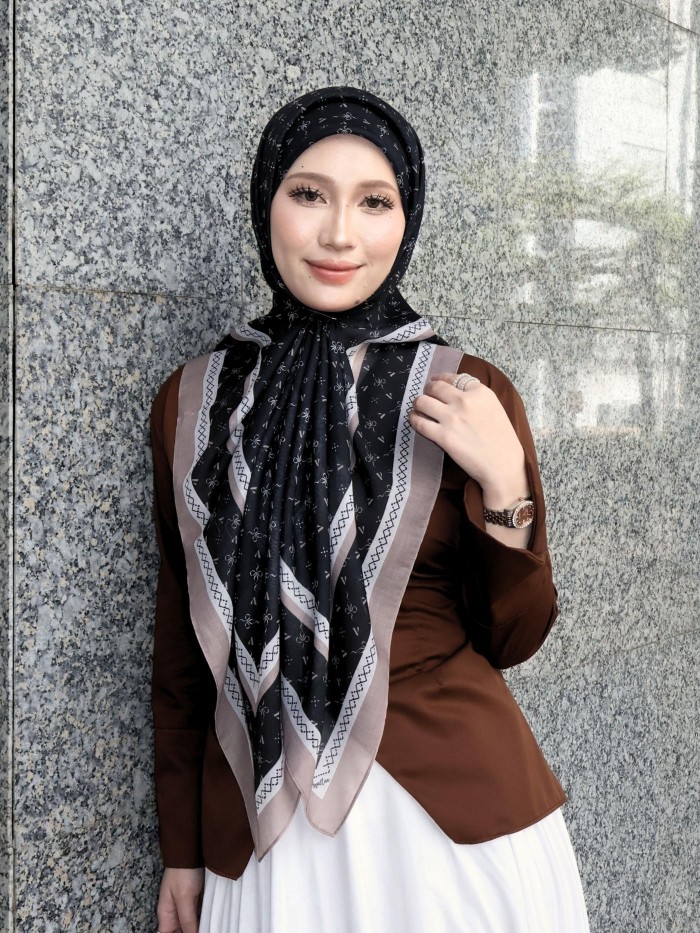 BAWAL ROSAELMY VER.2 IN GALAXY