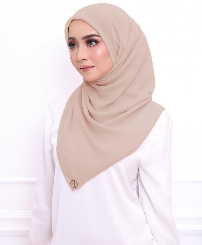 Syasya Bawal Bridal (Champagne) - Minor Defect