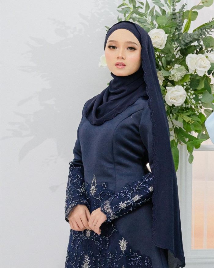 Haider Sulam (Navy Blue)