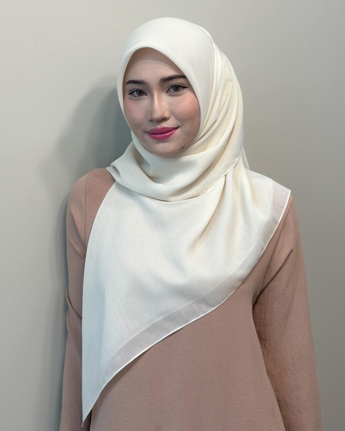 BAWAL PLAIN - ASYALLIEE ( PEARL )