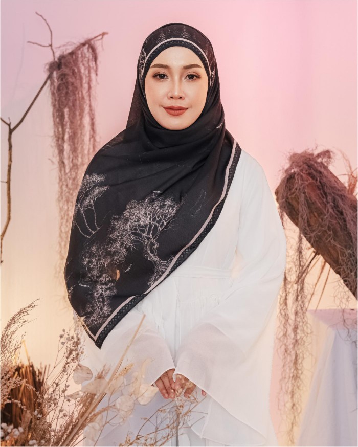 BAWAL PRINTED - FORESTLAND ( BLACK FOREST )