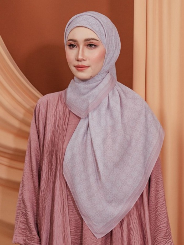 BAWAL ANNORA IN PINK BLUSH ( MINOR DEFECT )