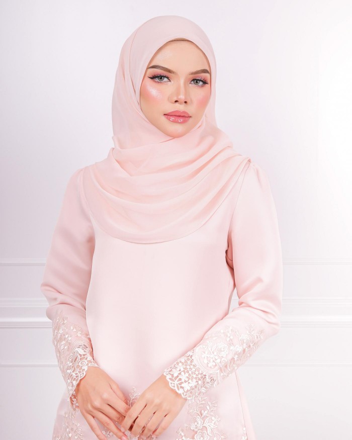 Syasya Bawal Bridal Drape (Peach)