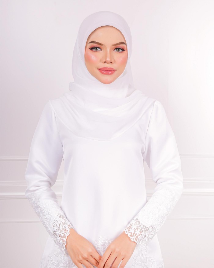 Syasya Bawal Bridal Drape (White)