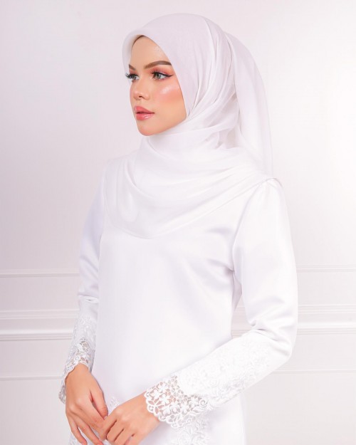 Syasya Bawal Bridal Drape (White)