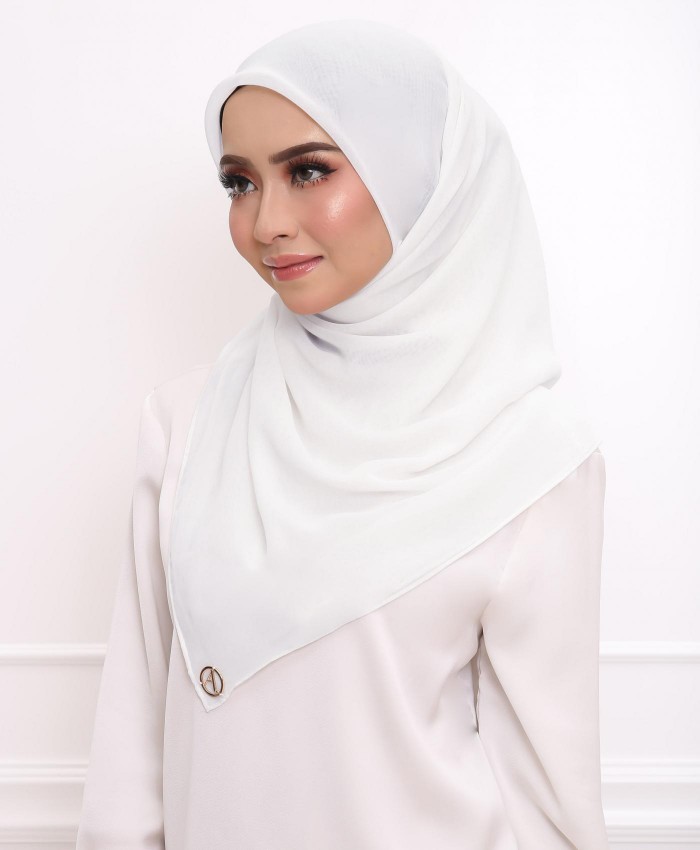 Syasya Bawal Bridal (White) - Minor Defect