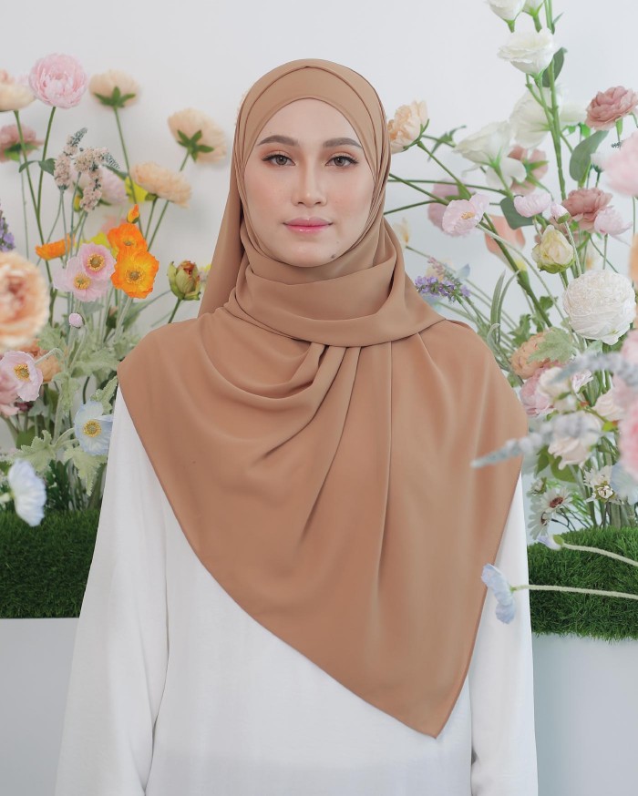 ASYALLIEE BASIC CHIFFON SHAWL ( LATTE )