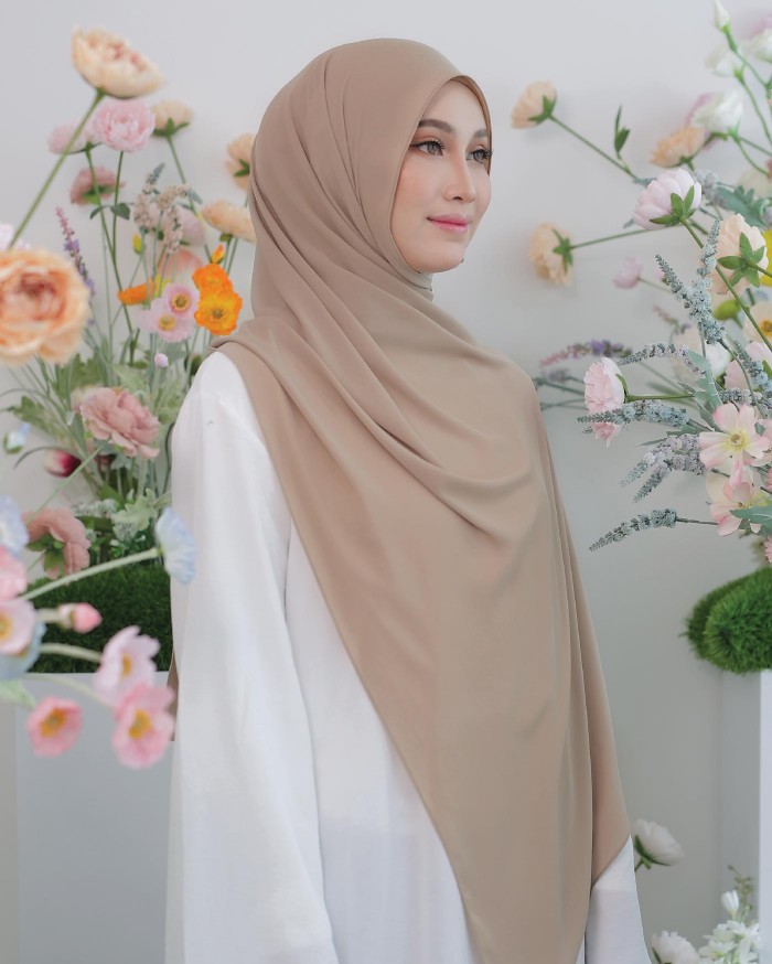 ASYALLIEE BASIC CHIFFON SHAWL ( MOCHA )