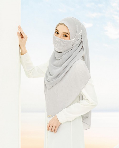 Hayyan Pleated Combo (Tiara Grey)